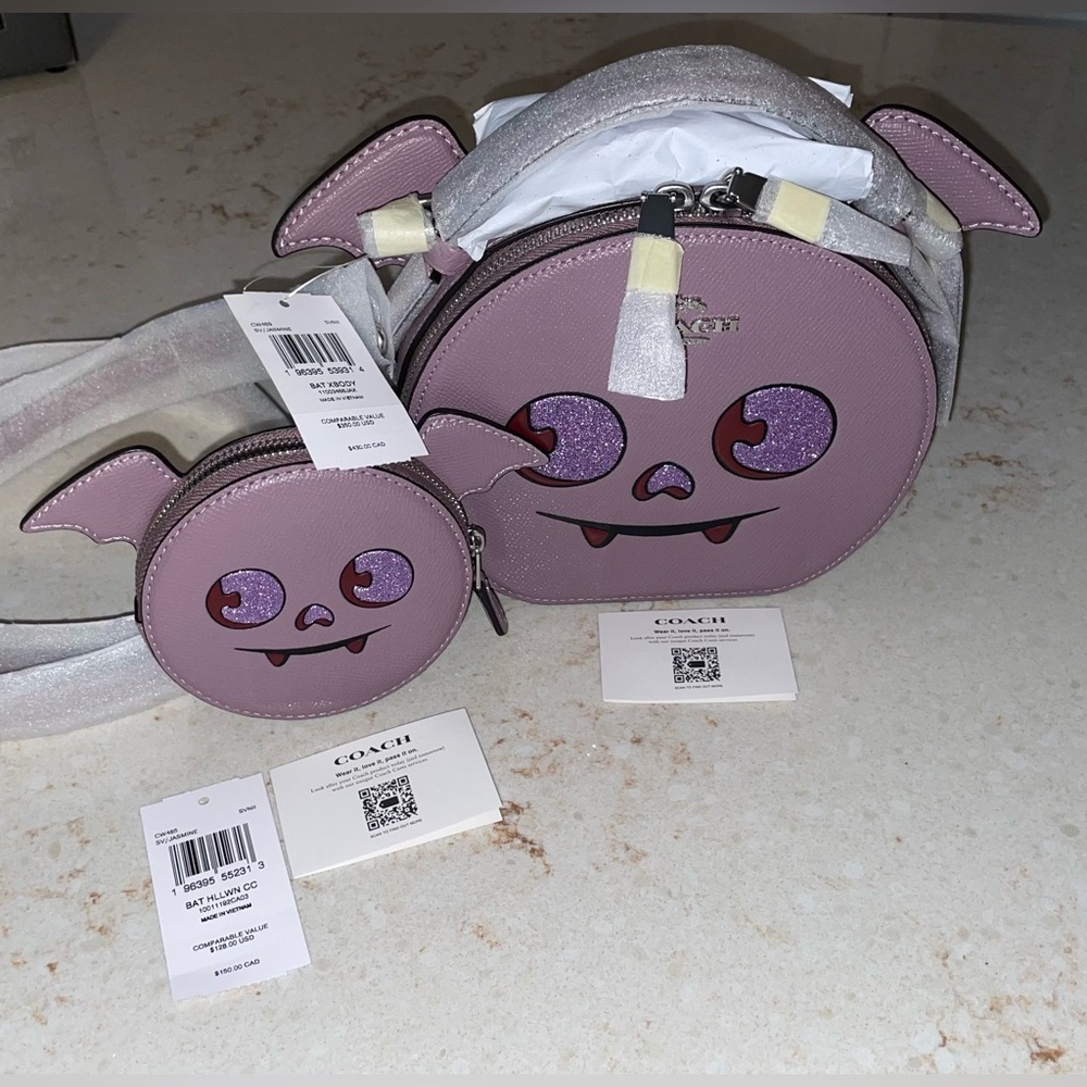 ✨Only One✨NWT Coach Leather Purple Bat Canteen Crossbody Bag & Matching Coin - Picture 2 of 4